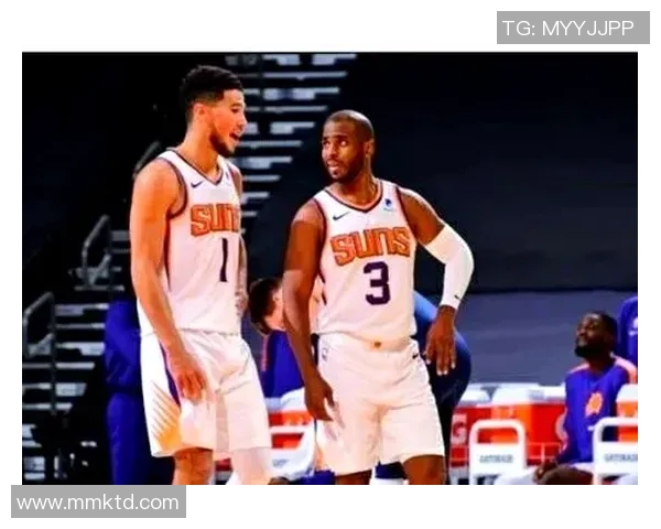 太阳大胜凯尔特人，布克砍下33+5+6——他是如何主宰赛场的？